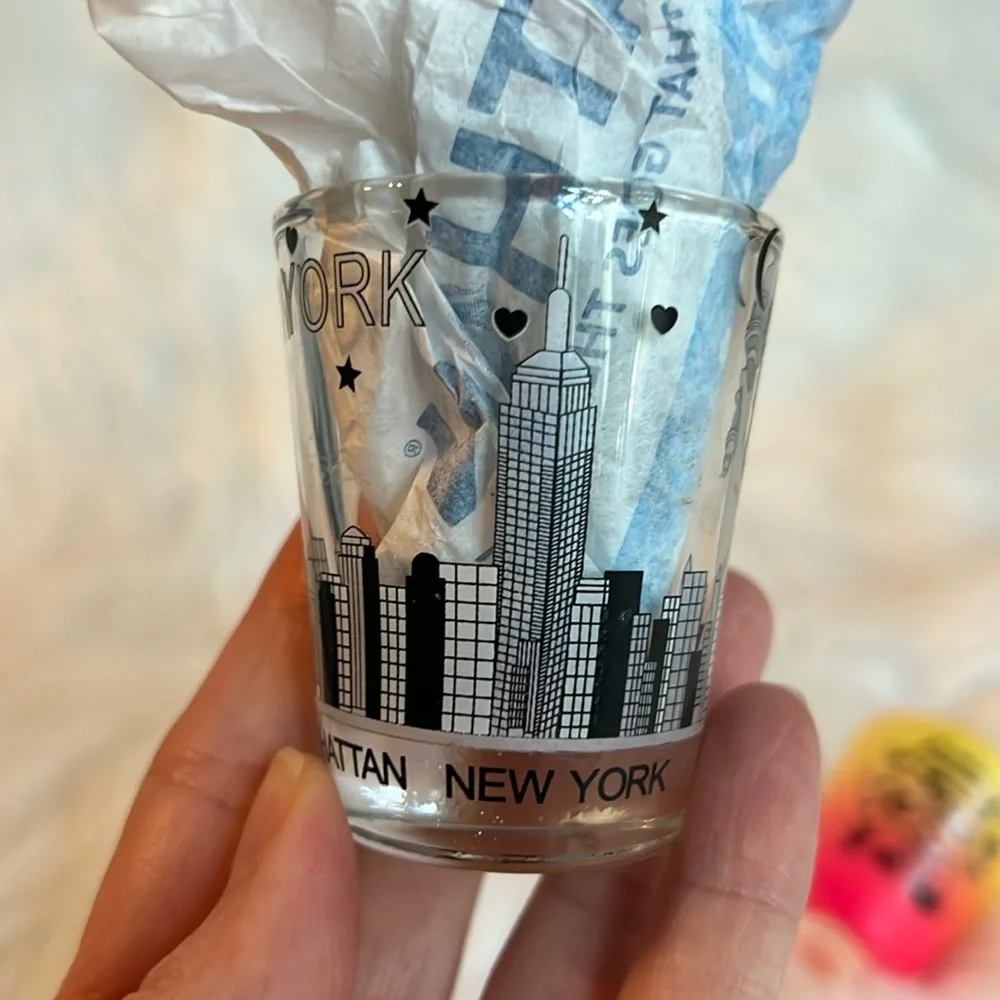 Set of 8 Shot Glasses NEW YORK, MEXICO, HOUSTON TEXAS, REPUBLICA DOMINICANA